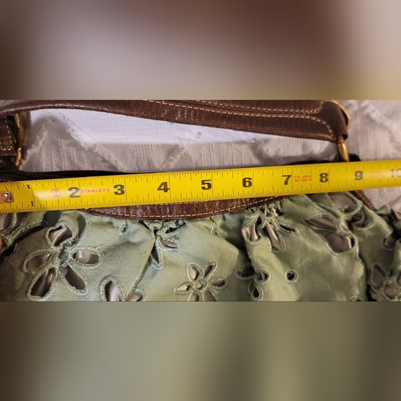 VINTAGE Kenzie Green and Metalic Flower Pattern Hobo Crossbody Bag /Shoulder Bag - Picture 13 of 15